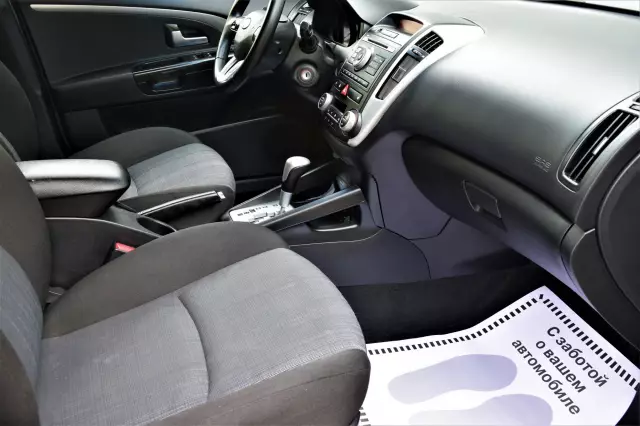 Kia Ceed 2012