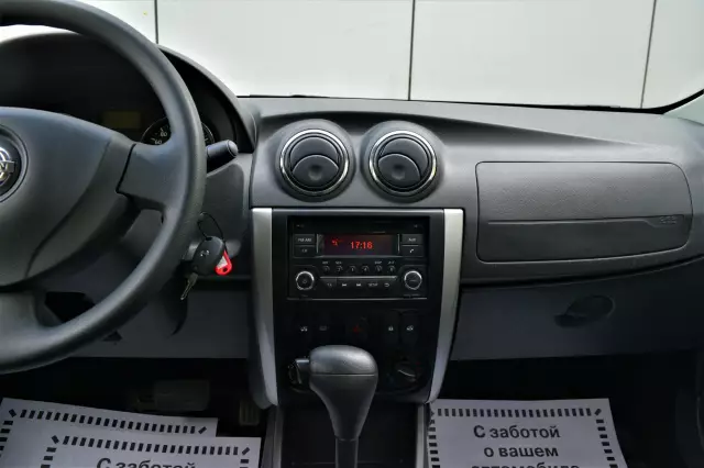 Nissan Almera 2017