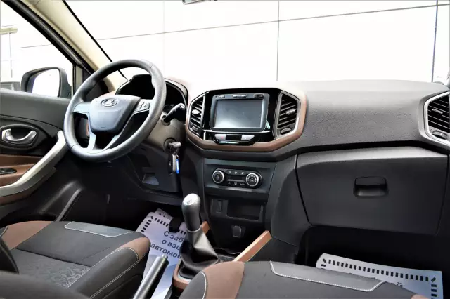 LADA XRAY 2016