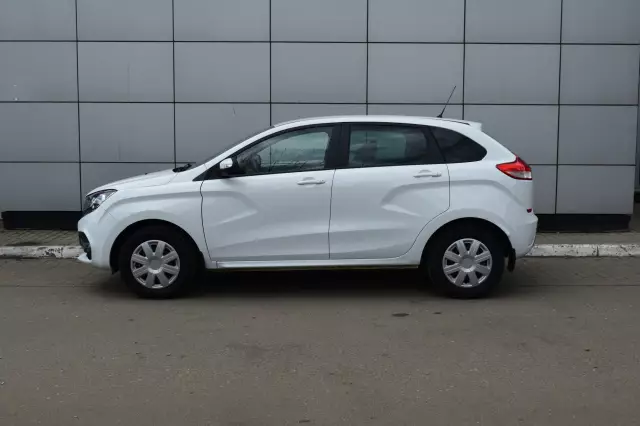 LADA XRAY 2016