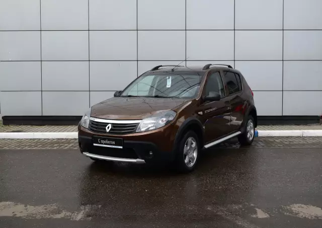 Renault Sandero 2013