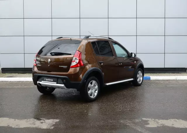 Renault Sandero 2013