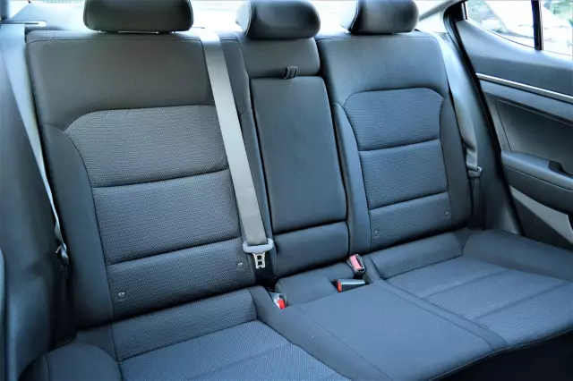 Hyundai Elantra 2016