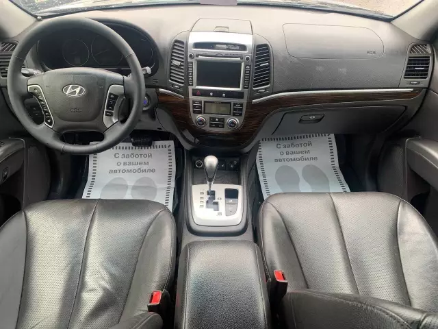 Hyundai Santa Fe 2012