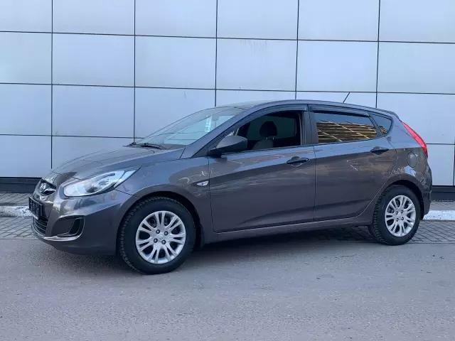 Hyundai Solaris 2011
