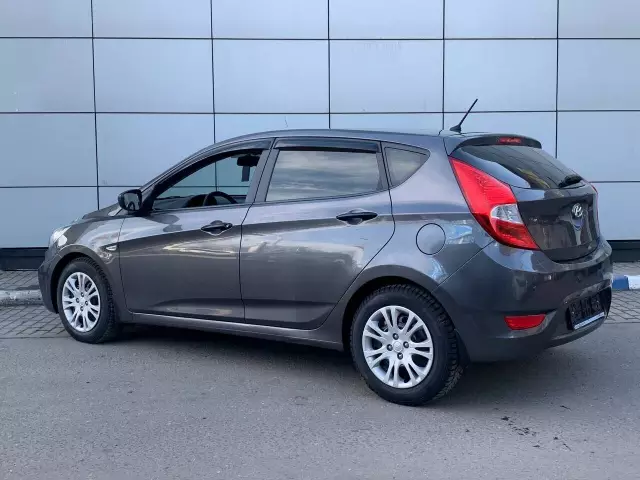 Hyundai Solaris 2011