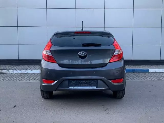 Hyundai Solaris 2011
