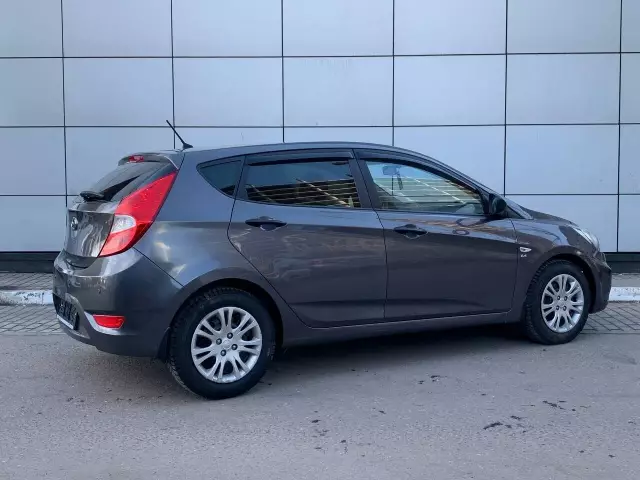 Hyundai Solaris 2011