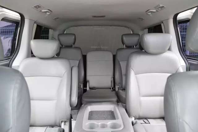Hyundai Grand Starex 2013
