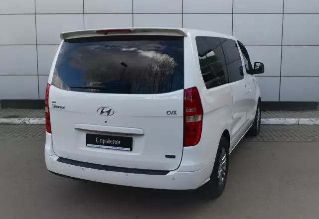 Hyundai Grand Starex 2013
