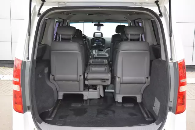 Hyundai Grand Starex 2013