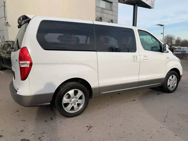 Hyundai Grand Starex 2014