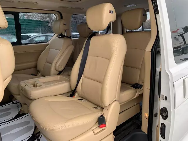 Hyundai Grand Starex 2014