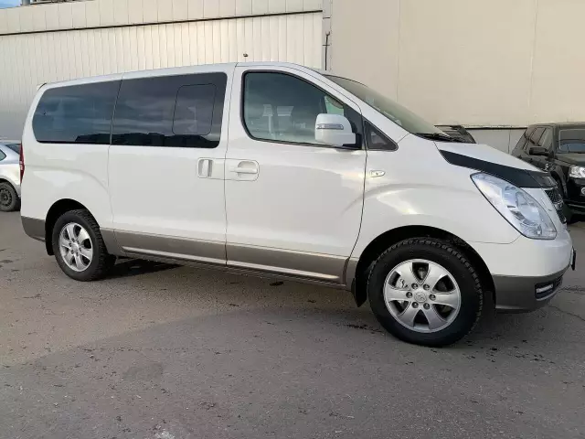 Hyundai Grand Starex 2014