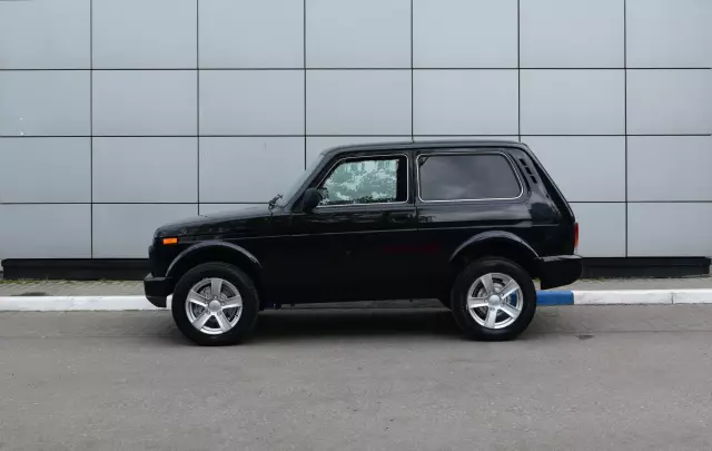LADA 2121 (4x4) 2017