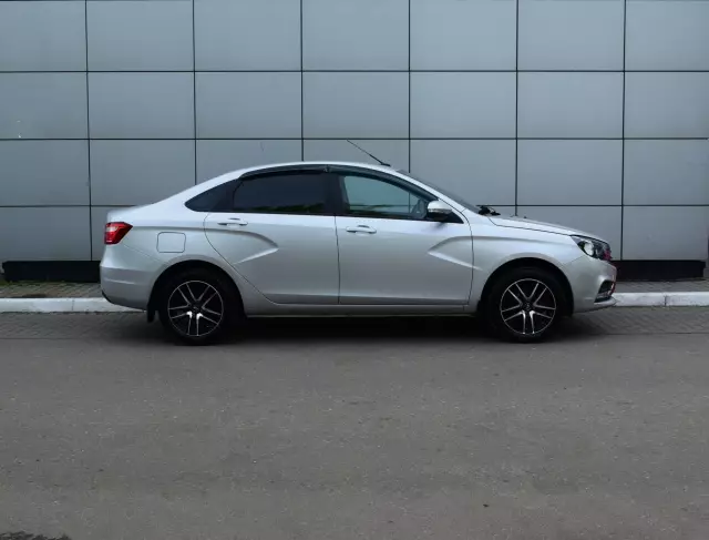 LADA Vesta 2018