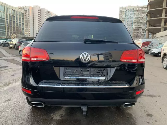 Volkswagen Touareg 2014