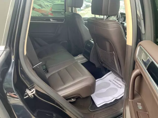 Volkswagen Touareg 2014