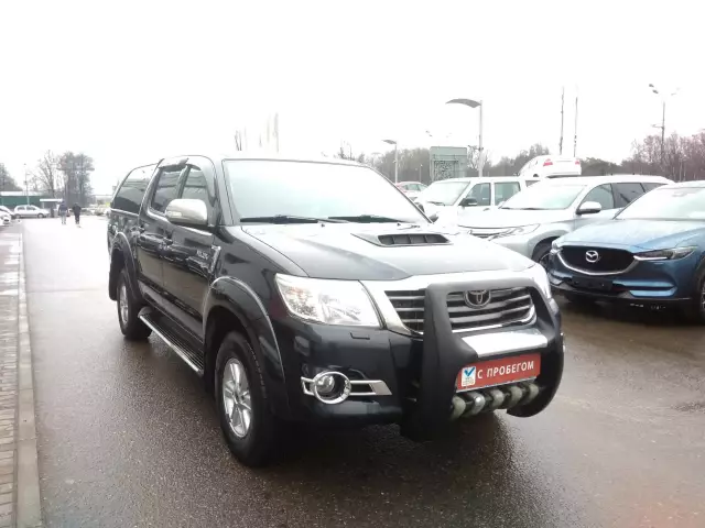 Toyota Hilux 2013