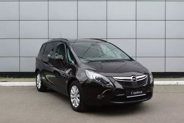 Opel Zafira 2012