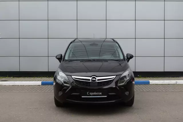 Opel Zafira 2012