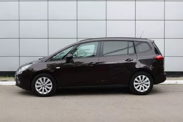 Opel Zafira 2012