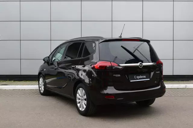 Opel Zafira 2012
