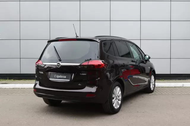 Opel Zafira 2012