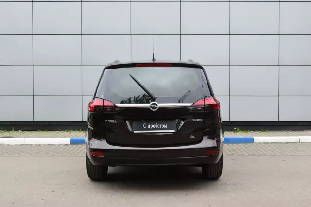 Opel Zafira 2012