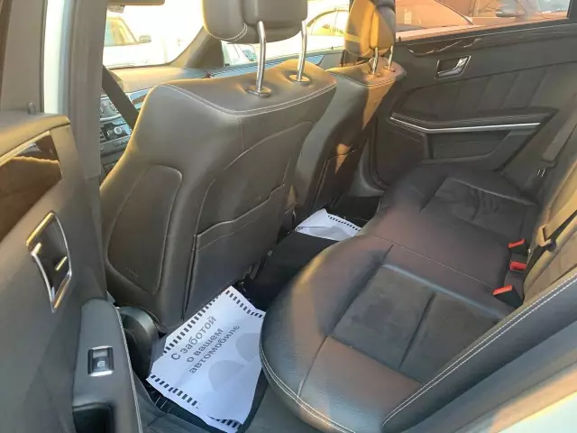 Mercedes-Benz E-Класс 2011