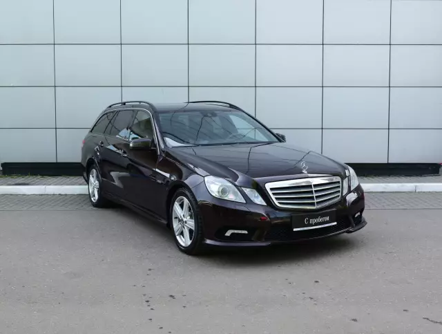Mercedes-Benz E-Класс 2011