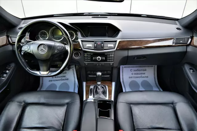 Mercedes-Benz E-Класс 2011