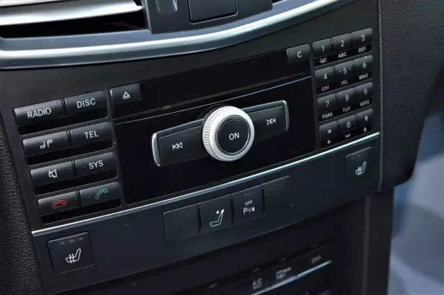 Mercedes-Benz E-Класс 2011