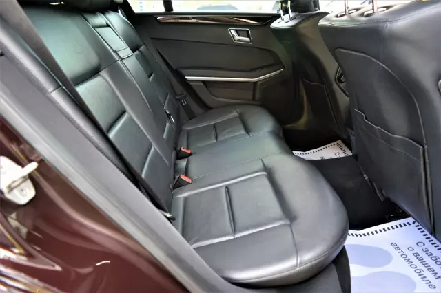 Mercedes-Benz E-Класс 2011