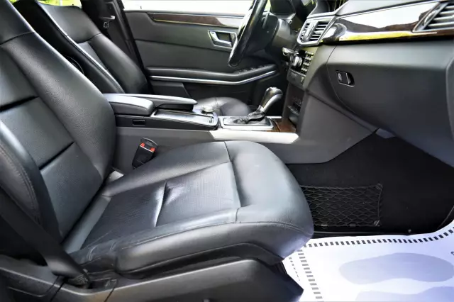 Mercedes-Benz E-Класс 2011