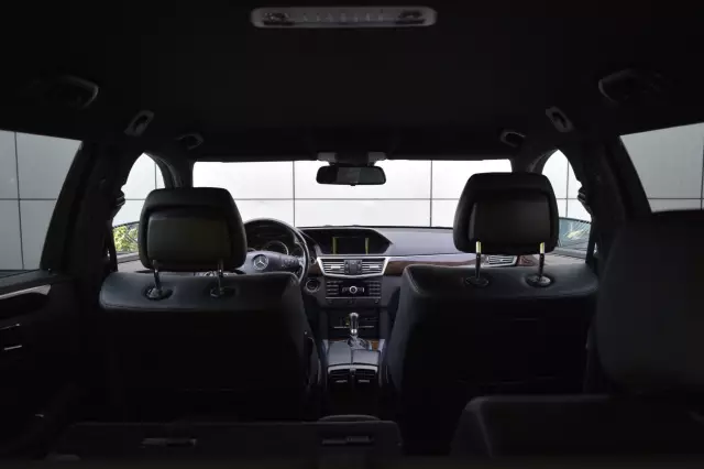 Mercedes-Benz E-Класс 2011