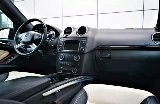 Mercedes-Benz GL-Класс 2011