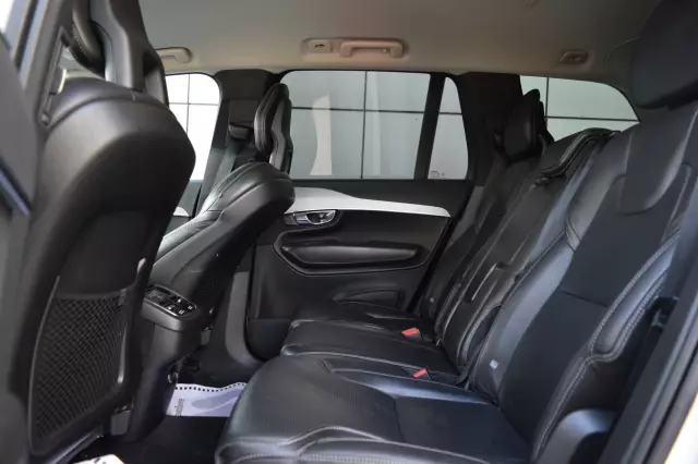 Volvo XC90 2016