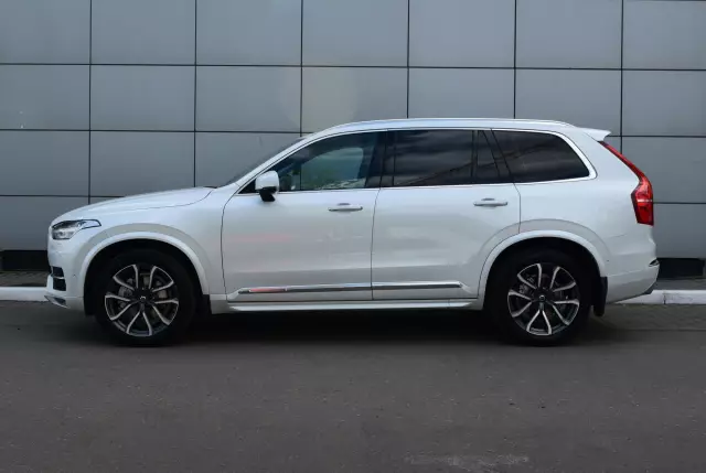 Volvo XC90 2016