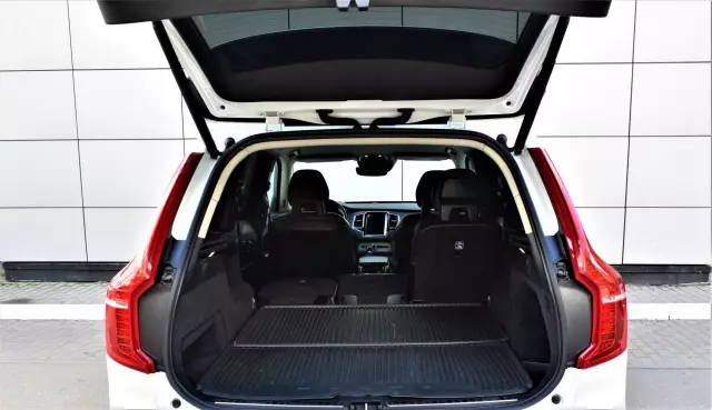 Volvo XC90 2016