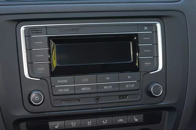 Volkswagen Jetta 2016