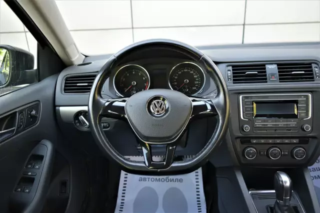 Volkswagen Jetta 2016