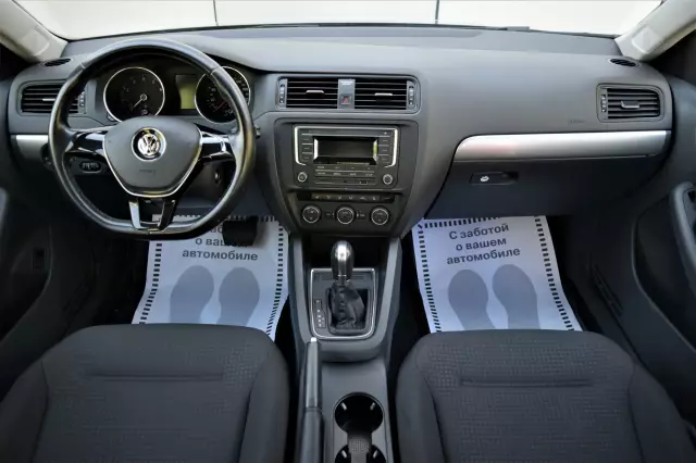 Volkswagen Jetta 2016