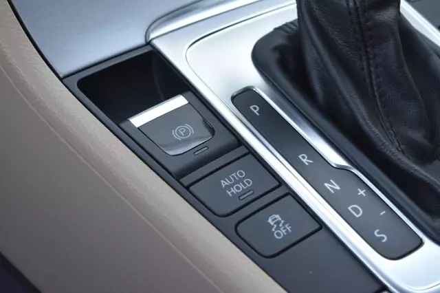 Volkswagen Passat CC 2012