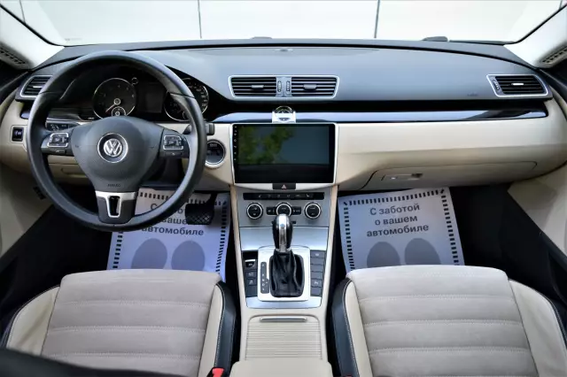 Volkswagen Passat CC 2012