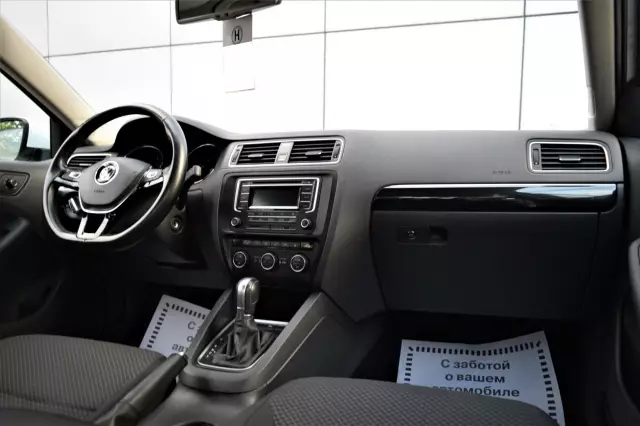 Volkswagen Jetta 2016
