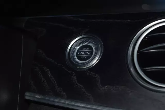 Mercedes-Benz E-Класс 2018