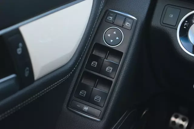 Mercedes-Benz C-Класс 2011