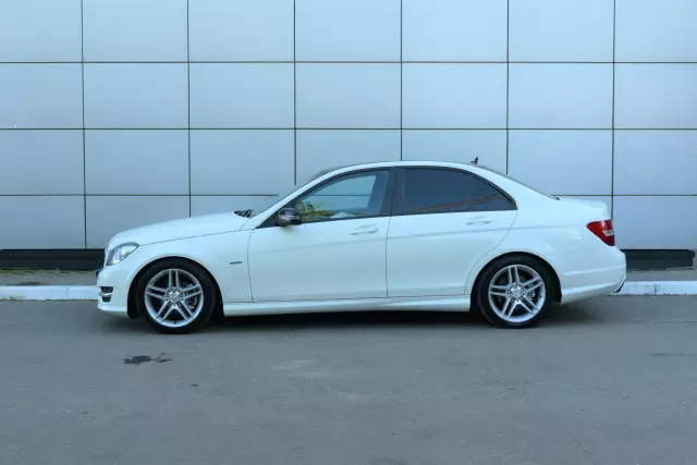 Mercedes-Benz C-Класс 2011