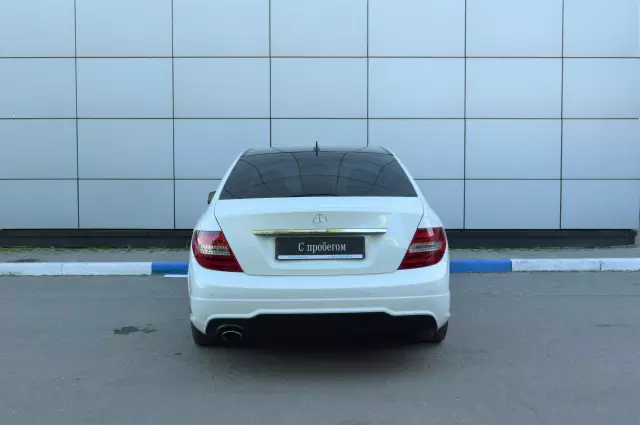 Mercedes-Benz C-Класс 2011
